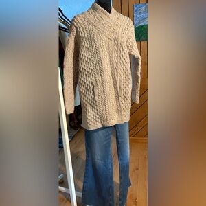 ARAN CRAFTS XL (RARE Design) 4button closure handcrafted 100%Merino Wool POCKETS